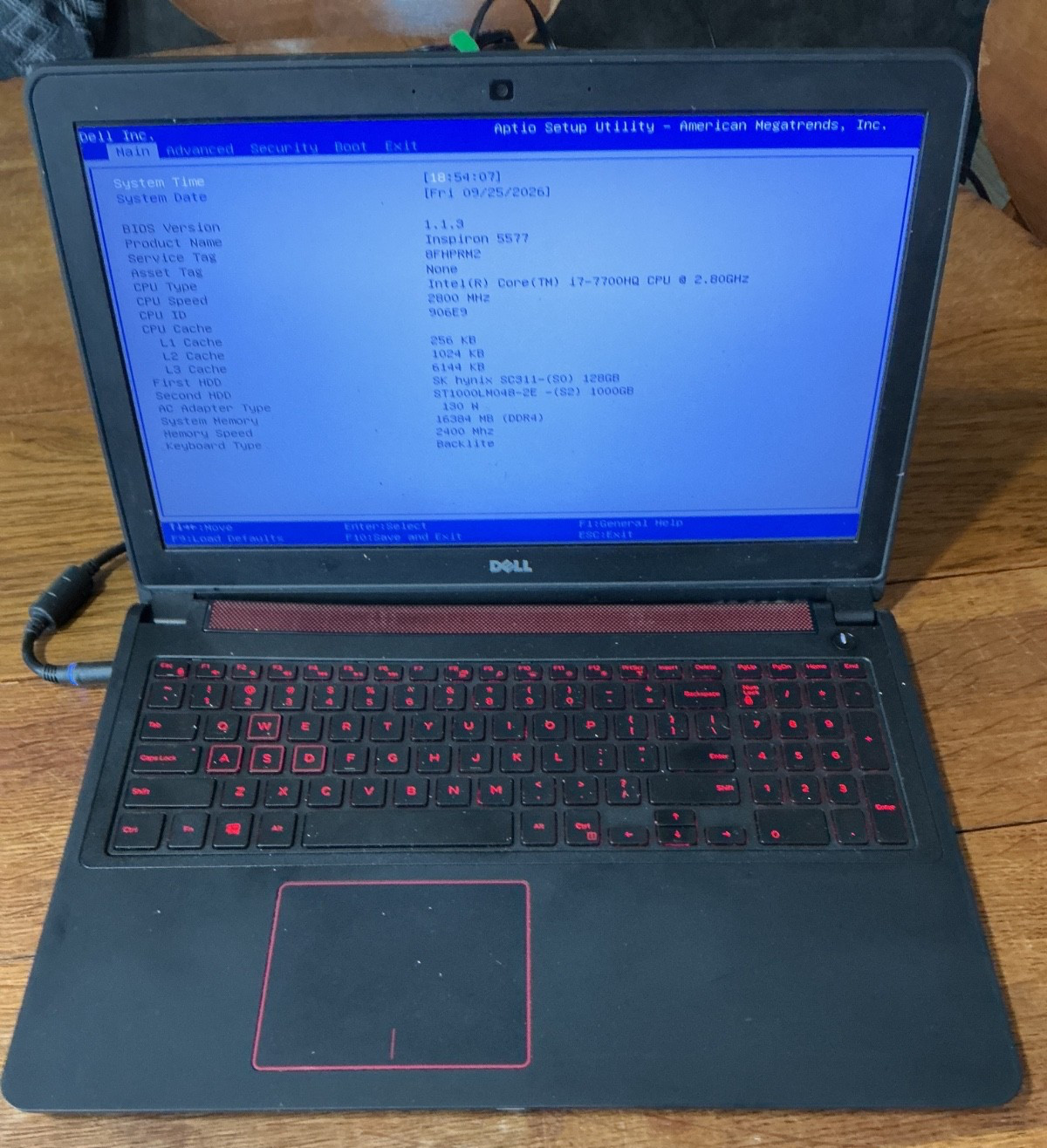 Dell Inspiron 5577 15.6\ Dell Inspiron 5577 15.6\