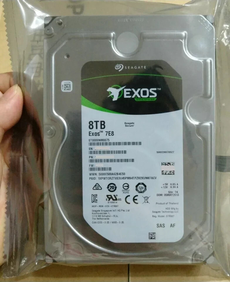 ST8000NM0075 8TB SAS Seagate Exos 1RM212 7E8 7.2K 12Gb/s 3.5 ST8000NM0075 8TB SAS Seagate Exos 1RM212 7E8 7.2K 12Gb/s 3.5