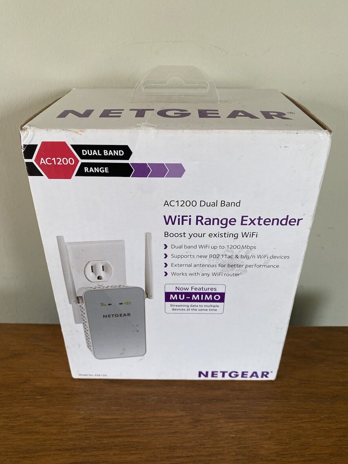 Brand New ~ Sealed Box ~ NETGEAR AC1200 Wi-Fi Range Extender (EX6150) Dual Band