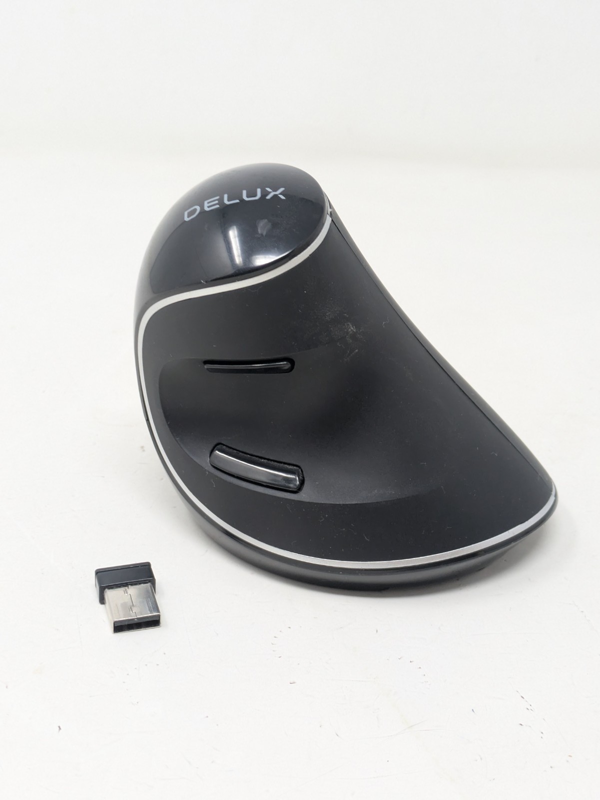 Delux Wireless Ergonomic Mouse M618X W/Dongle