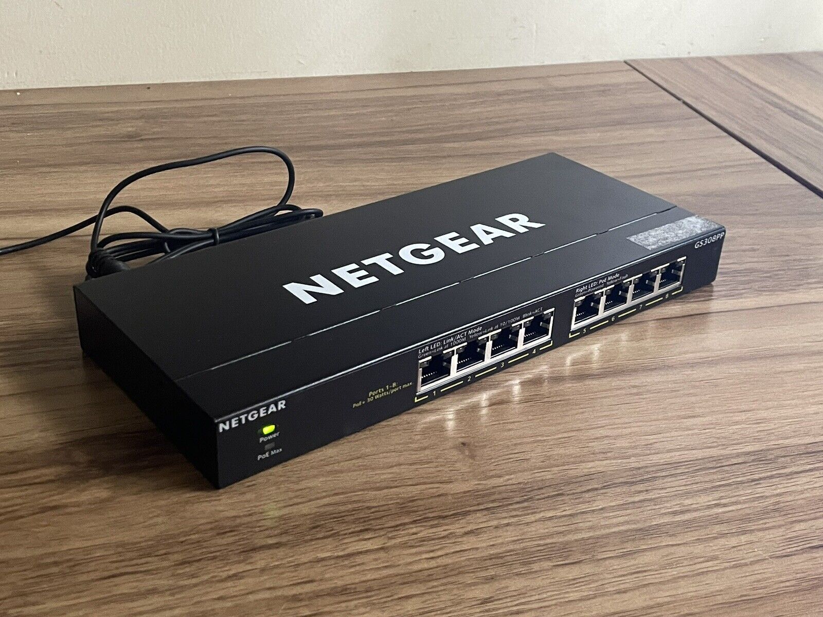 NETGEAR GS308P 8-Port Gigabit Ethernet Unmanaged Switch with 4-Ports PoE - WORKS
