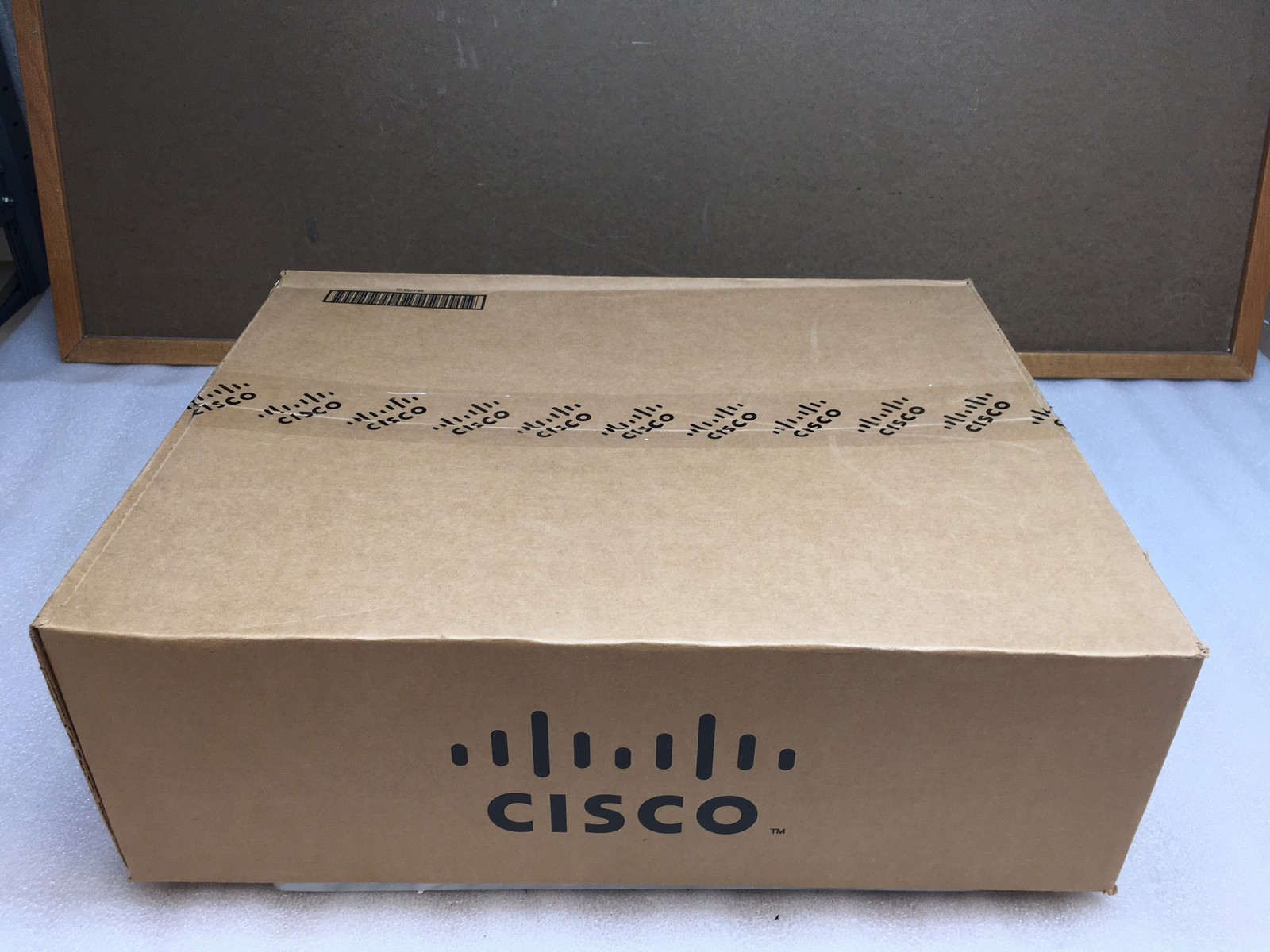Cisco Catalyst 4500E 48-Port UPoE+E WS-X4748-UPOE+E New In Box Cisco Catalyst 4500E 48-Port UPoE+E WS-X4748-UPOE+E New In Box