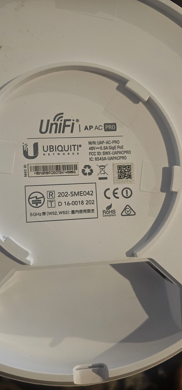 Unfi UAP-AP-PRO Wireless Access Point