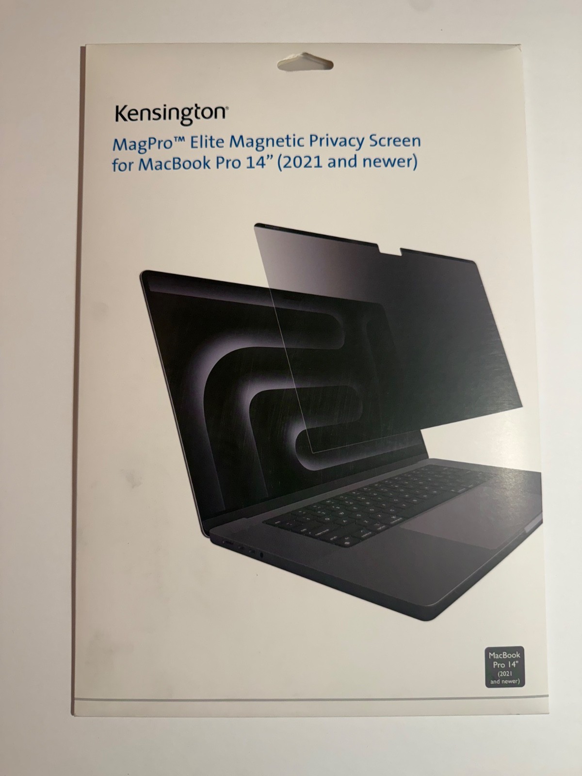 Kensington MagPro Elite Magnetic Privacy Screen MacBook Pro 14 Kensington MagPro Elite Magnetic Privacy Screen MacBook Pro 14