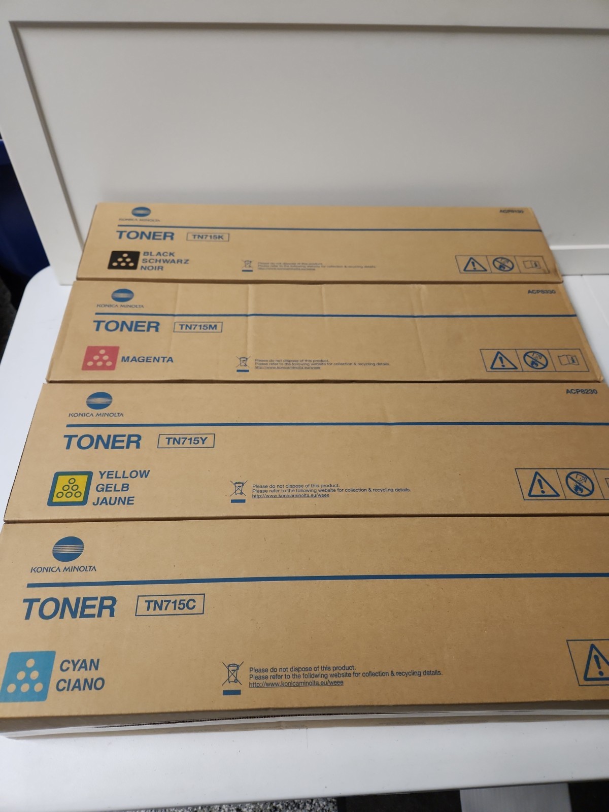 4 Genuine Konica Minolta TN715 ACP8130 APC8230 APC8330 APC8430 BCMY Set Toner 4 Genuine Konica Minolta TN715 ACP8130 APC8230 APC8330 APC8430 BCMY Set Toner