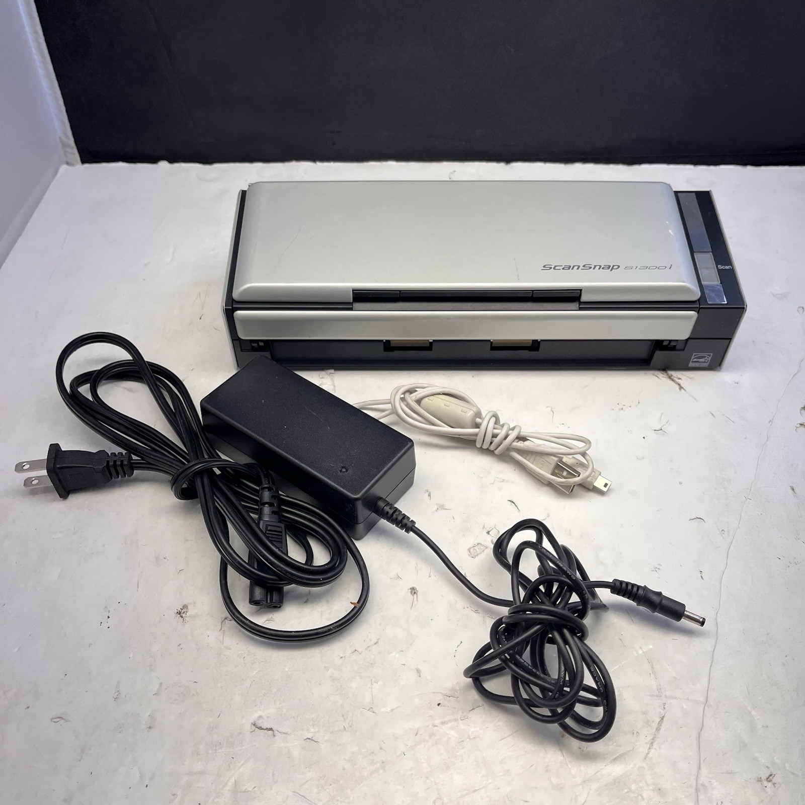 Fujitsu ScanSnap S1300i Sheetfed Color Duplex Document Scanner USB K4 Fujitsu ScanSnap S1300i Sheetfed Color Duplex Document Scanner USB K4