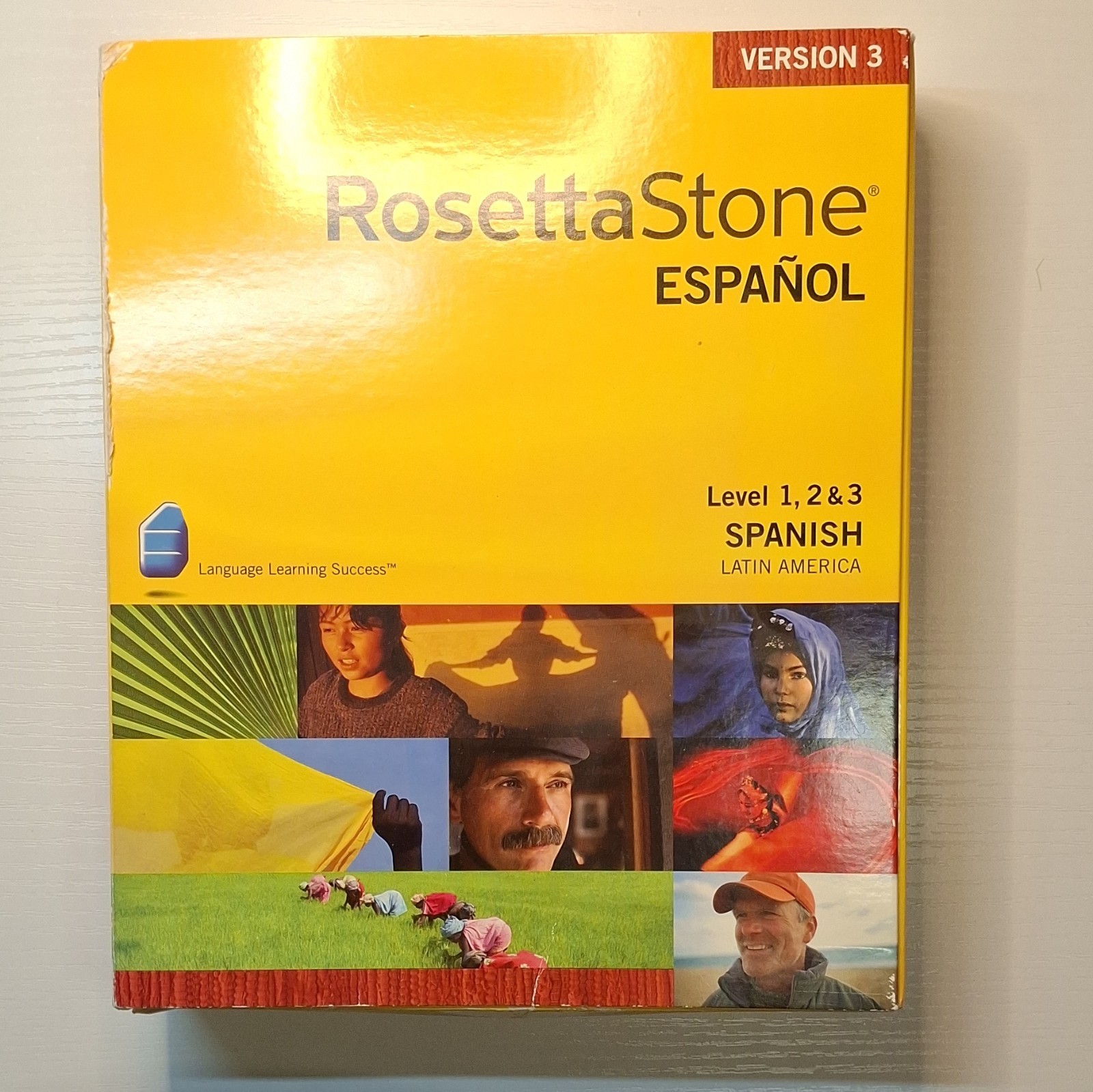 Rosetta Stone Spanish, Latin America Version c2009 Rosetta Stone Spanish, Latin America Version c2009