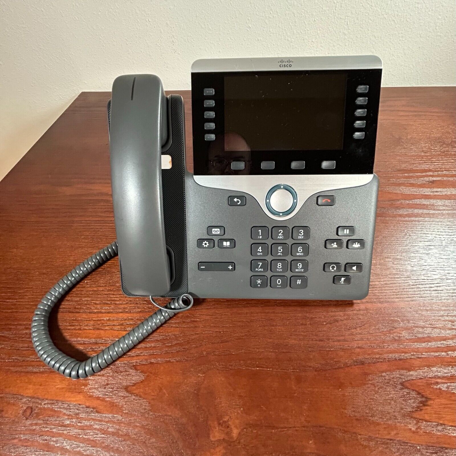 Cisco Business Class VOIP Phones CP-8861-K9= IP, Requires Cisco Communications