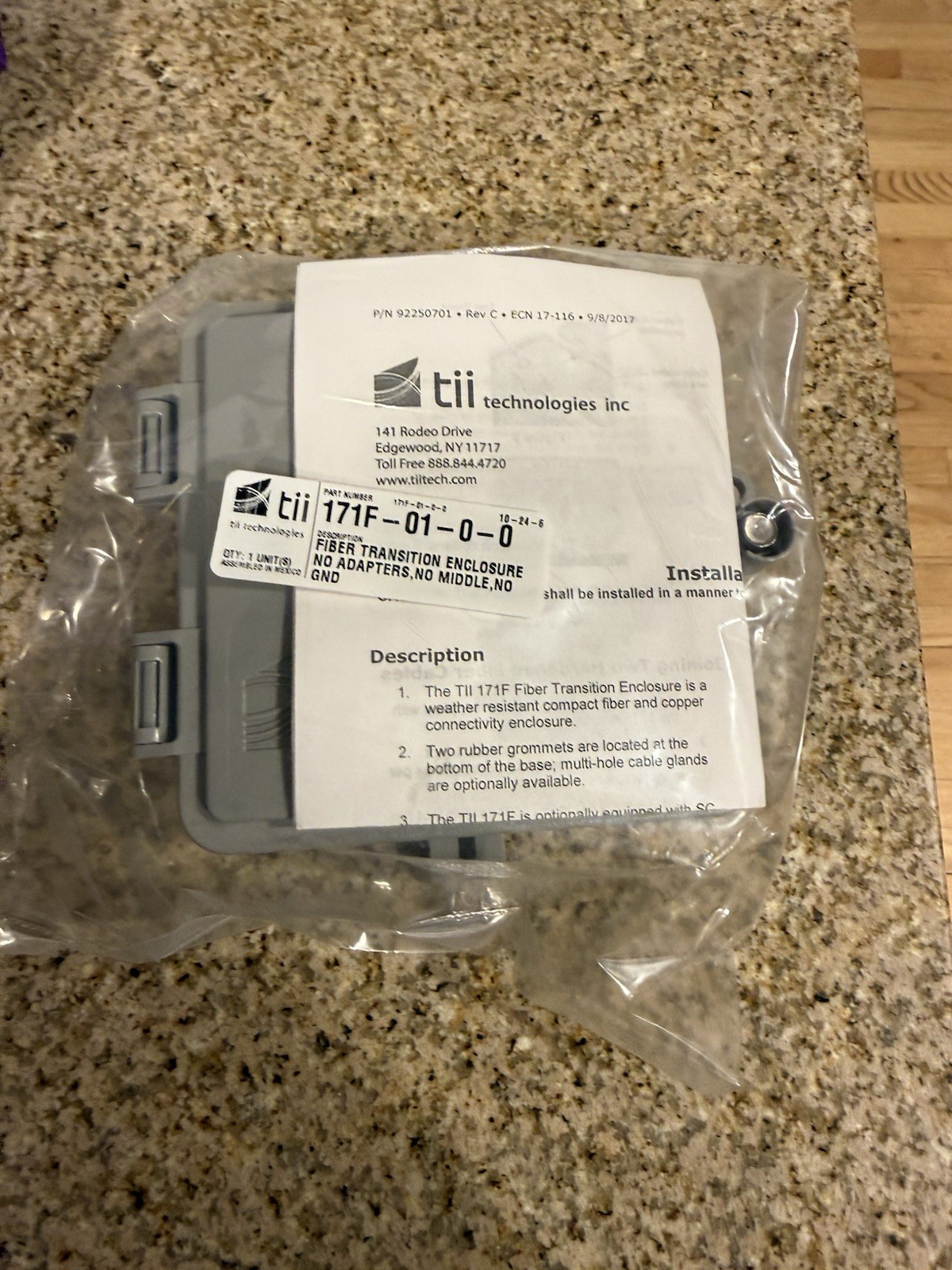 Tii 171f Technologies Fiber Optic Wall mount Splice Enclosure Series 171f-01-0-0 Tii 171f Technologies Fiber Optic Wall mount Splice Enclosure Series 171f-01-0-0