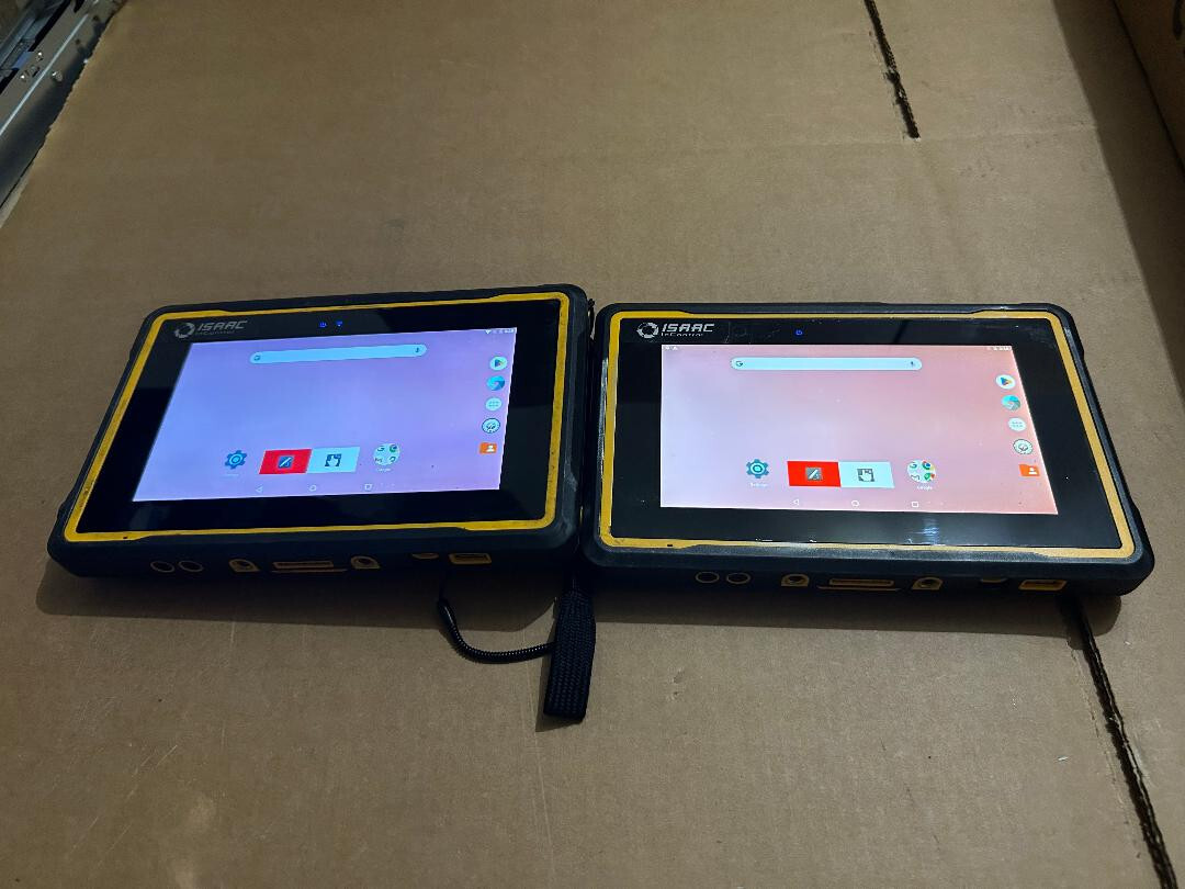 Qty.2 Getac Isaac Powered ZX70 Intel ATOM X5 Rugged 16GB Tablet Qty.2 Getac Isaac Powered ZX70 Intel ATOM X5 Rugged 16GB Tablet