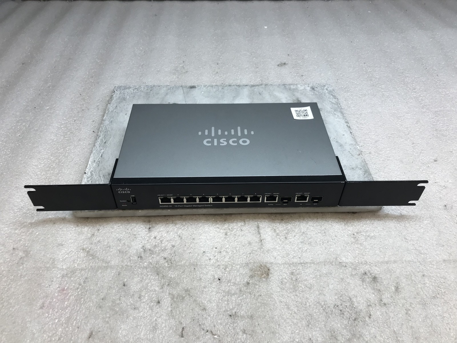 Cisco Systems SG350-10P 10-Port Gigabit Managed Switch 12V DC Cisco Systems SG350-10P 10-Port Gigabit Managed Switch 12V DC