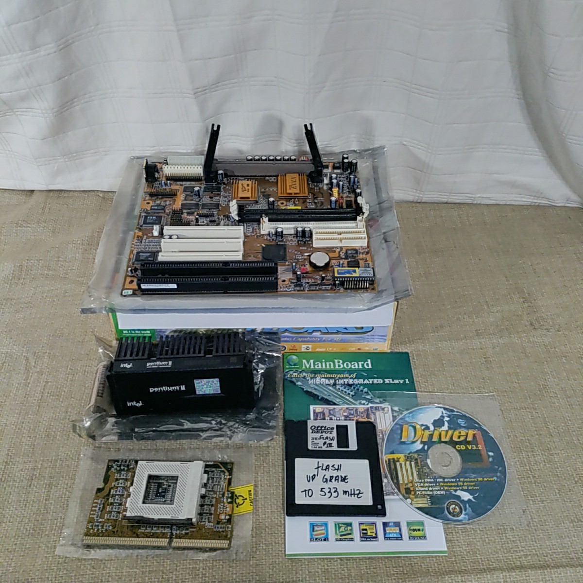 Vtg 370CPU Rev 370 FC-PGA converter board With ECS Motherboard + CPU Lot 