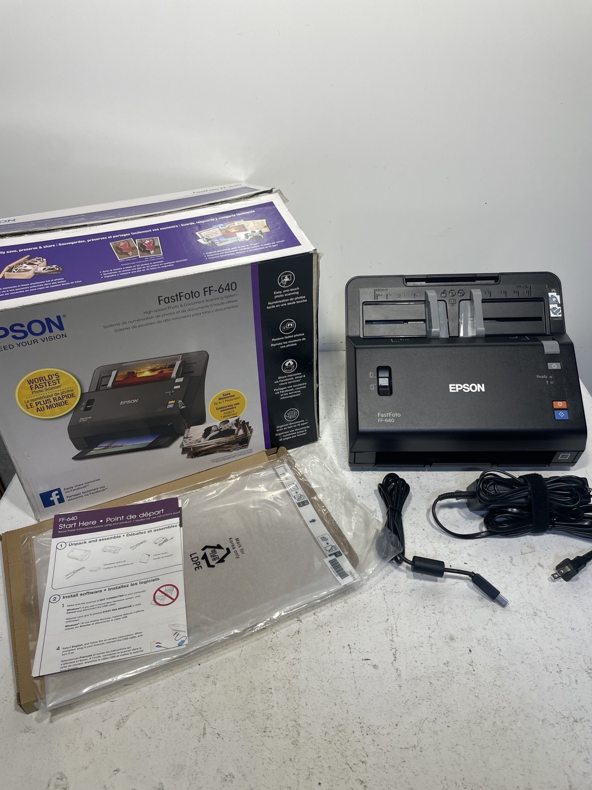 Epson FastFoto FF-640 High-Speed Photo Scanner Used Once Excellent Condition Epson FastFoto FF-640 High-Speed Photo Scanner Used Once Excellent Condition