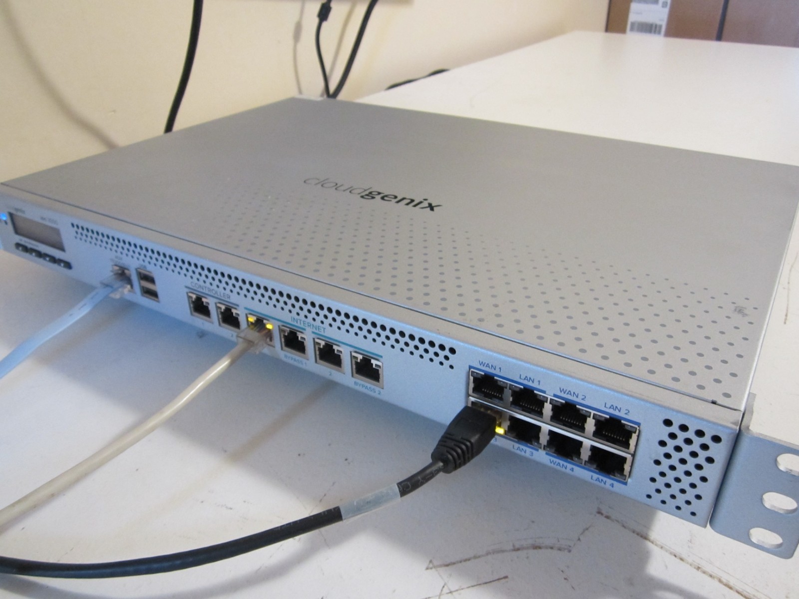 PfSense/OPNsense 14x1Gb, 8-Core, 8GB RAM, 80GB SSD, AES-NI, QAT (Lanner FW-7573) PfSense/OPNsense 14x1Gb, 8-Core, 8GB RAM, 80GB SSD, AES-NI, QAT (Lanner FW-7573)