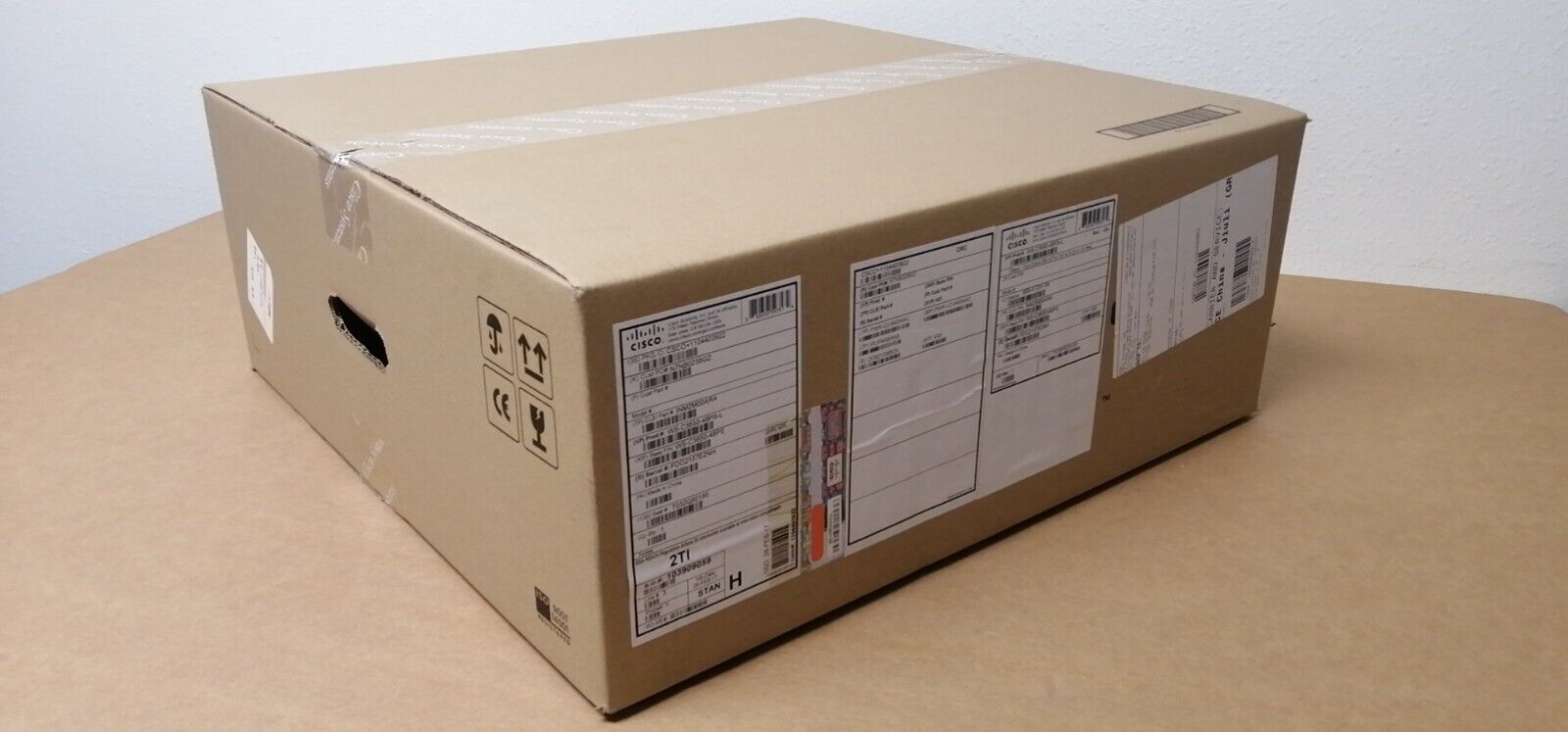 New in Sealed box Cisco ASA5525-FPWR-K9 100% New Original CISCO