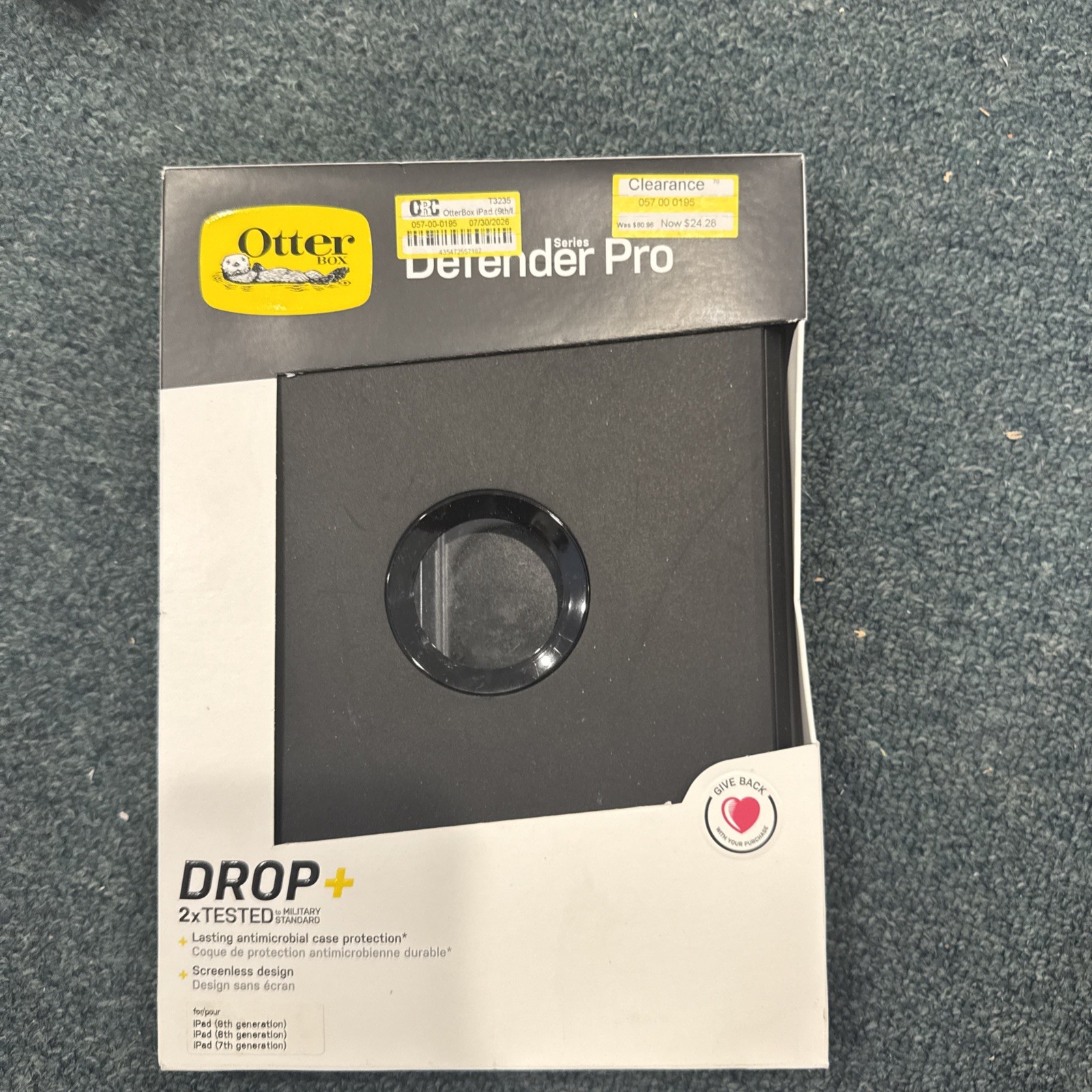 OtterBox iPad (9th/8th/7th gen) Defender Series Pro Case - Black OtterBox iPad (9th/8th/7th gen) Defender Series Pro Case - Black