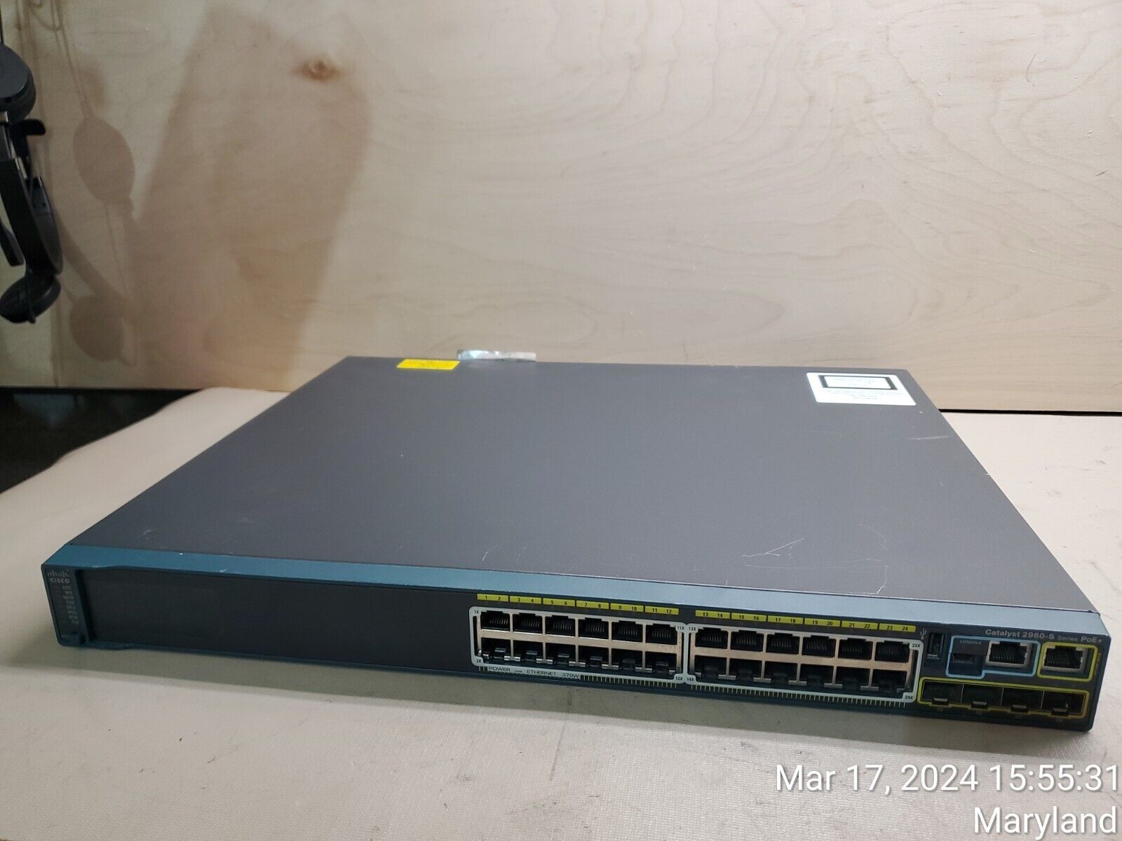 Cisco WS-C2960S-24PS-L Catalyst 24-Port 10/100/1000 Gigabit Ethernet Switch PoE