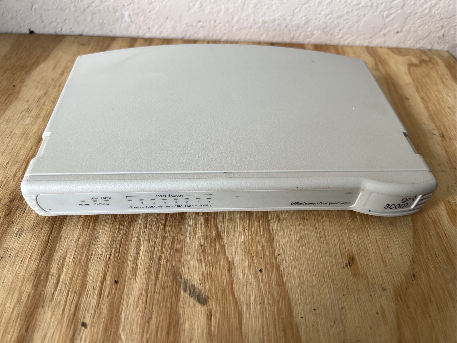 3Com OfficeConnect Dual Speed Switch 8 - switch - 8 ports