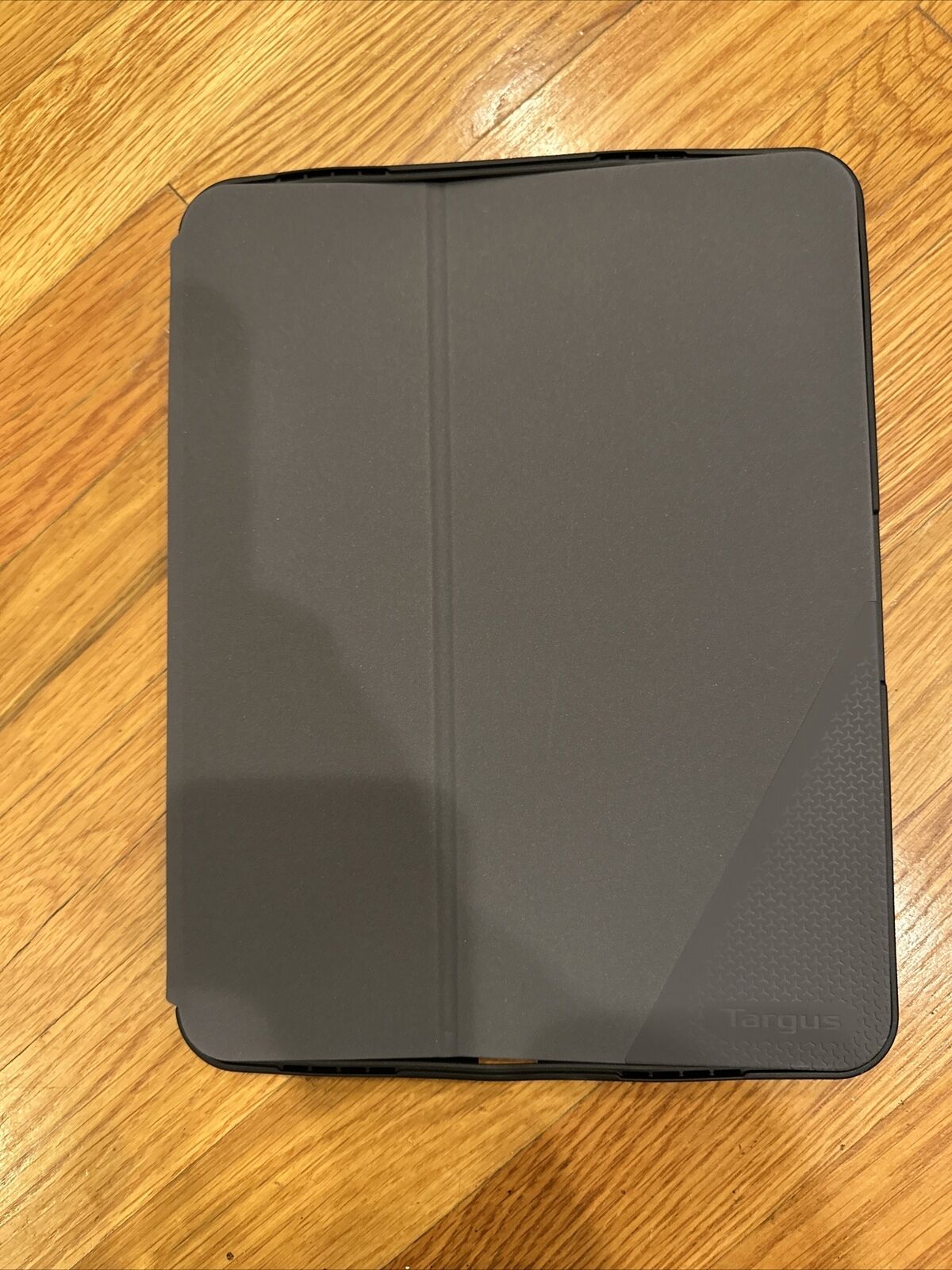 Targus Click-In Case for iPad 10th gen. 10.9-inch Black - THZ932GL