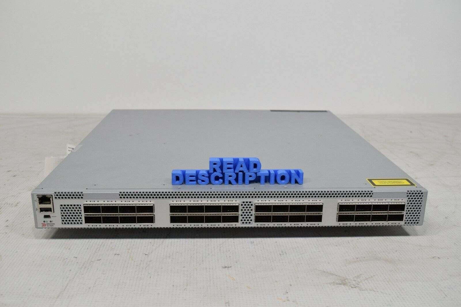 Brocade BR-SLX-9240-32C-AC-F 32×100 GbE/40 GbE Switch *Read Decription*
