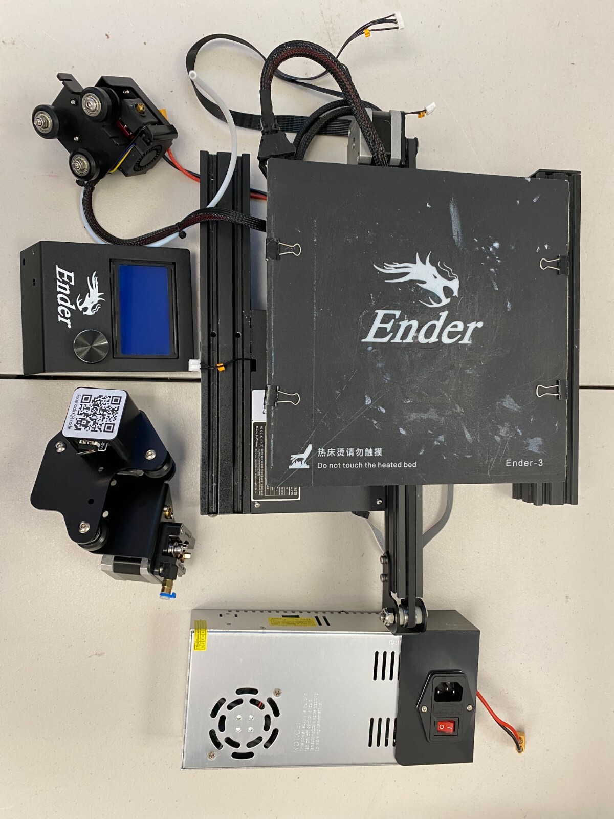Unrepaired Creality Ender 3 3D Printer Fully Open Source w/ Resume, *for Parts* Unrepaired Creality Ender 3 3D Printer Fully Open Source w/ Resume, *for Parts*