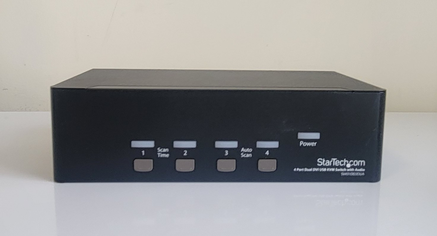 NEW - Startech.Com SV431DD2DUA 4 Port Dual DVI USB KVM Switch with Audio NEW - Startech.Com SV431DD2DUA 4 Port Dual DVI USB KVM Switch with Audio