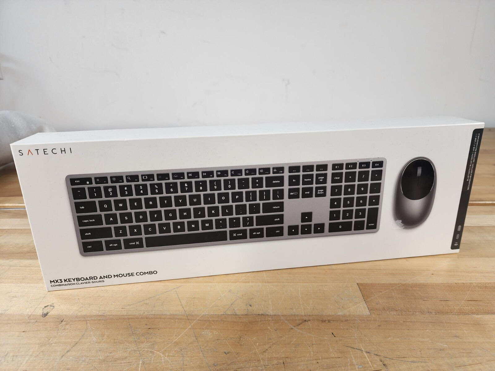 SATECHI MX3 Slim Wireless Bluetooth Backlit Keyboard Mouse Combo Numeric Keypad