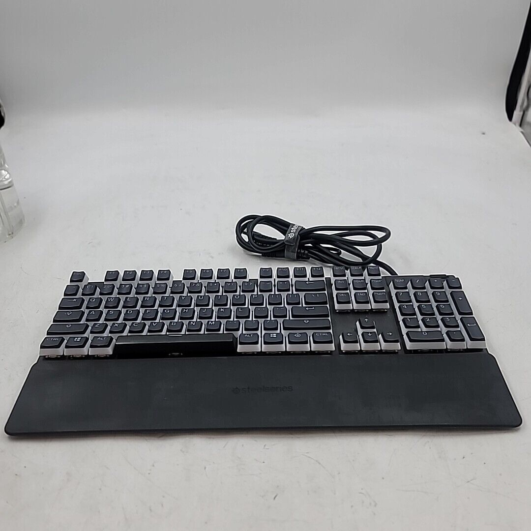 SteelSeries Apex 7 Red Switch Wired Gaming Mechanical Keyboard + Palm Rest