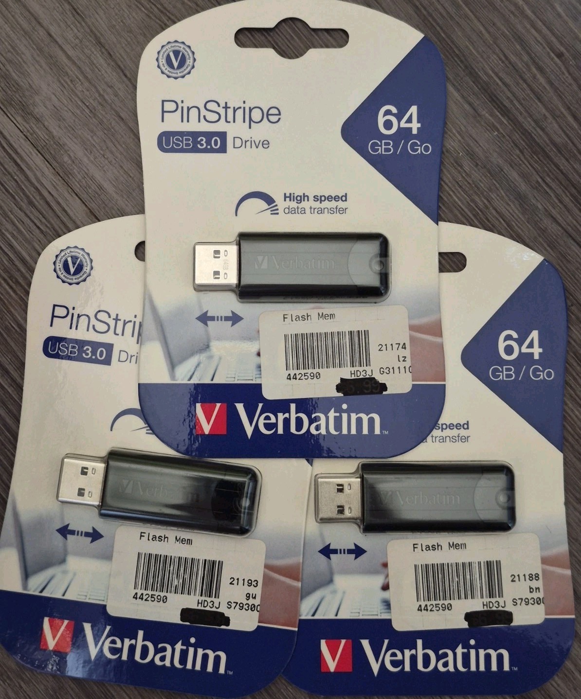 Verbatim PinStripe 64GB USB 3.0 Drive Lot of 3 - NEW - -Located in USA Verbatim PinStripe 64GB USB 3.0 Drive Lot of 3 - NEW - -Located in USA