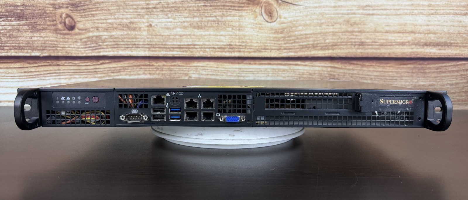 Supermicro  505-2  sys-5018a-ftn4 8GB RAM  No SSD Intel Atom 2.40Ghz