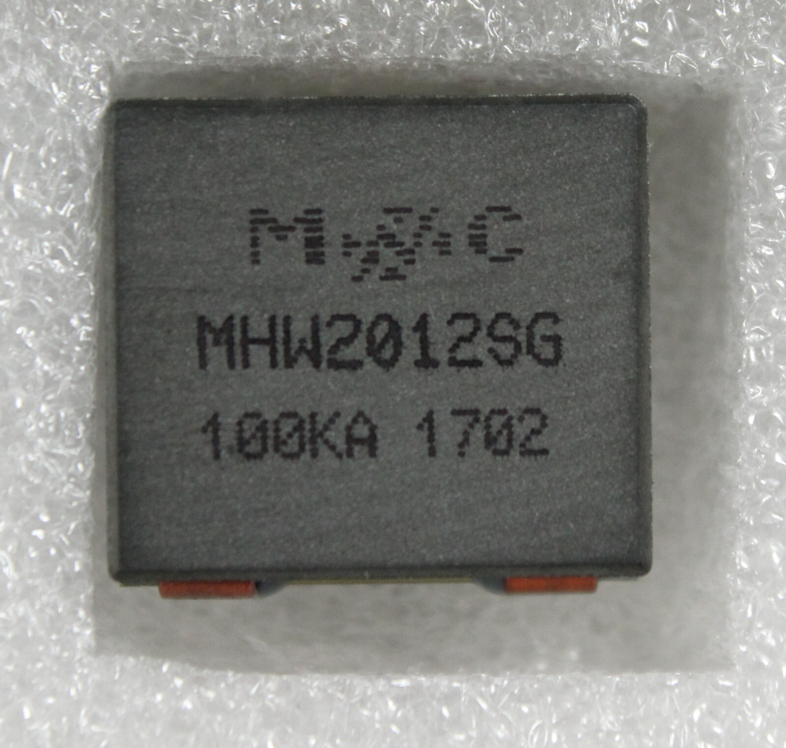 Lot of 25 Mentech MHW2012SG100KA 10 µH Planar Inductors - Open Box