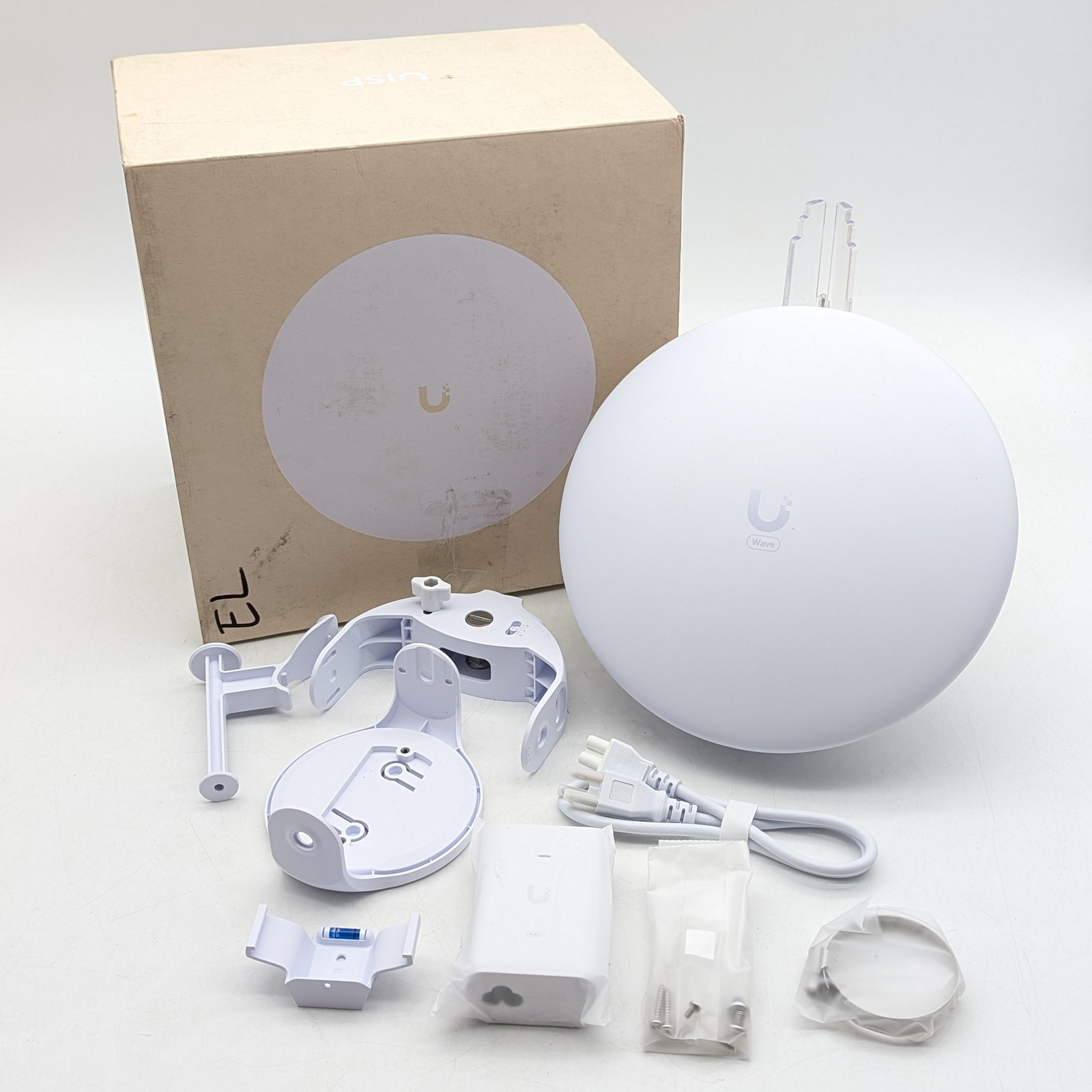 Ubiquiti UISP Nano Wave Wireless Bridge Wi-Fi 6 (WAVE-NANO-US) White Ubiquiti UISP Nano Wave Wireless Bridge Wi-Fi 6 (WAVE-NANO-US) White