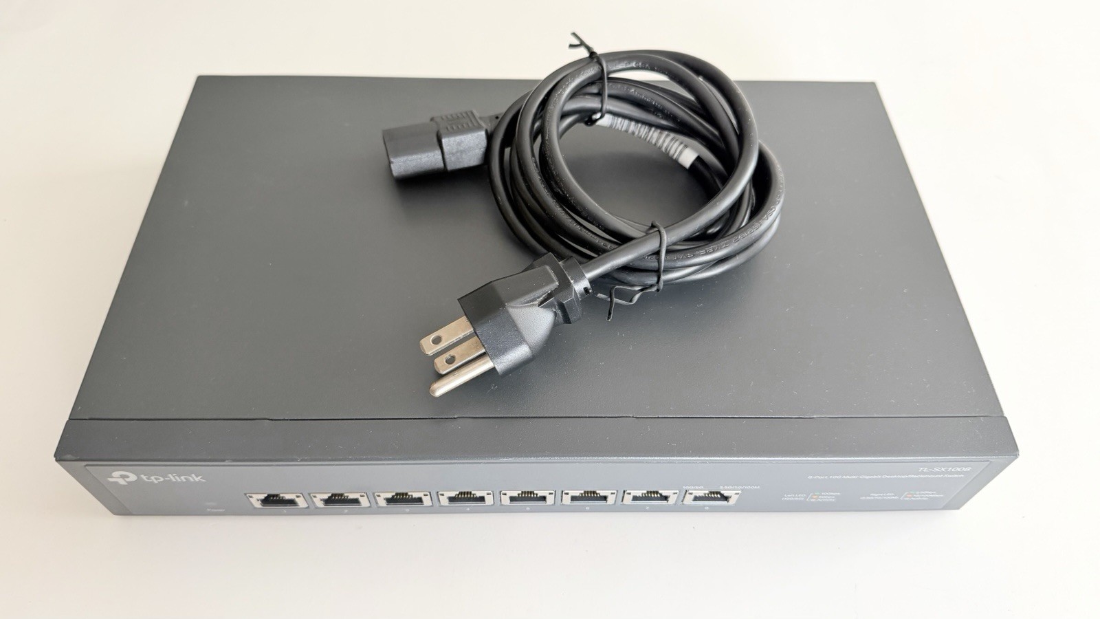 TP-Link TL-SX1008 8-Port 10G Multi-Gigabit Ethernet Switch w/cable.. for Parts TP-Link TL-SX1008 8-Port 10G Multi-Gigabit Ethernet Switch w/cable.. for Parts
