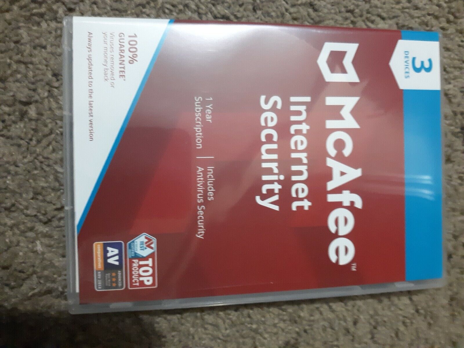 mcafee internet security NEW SEALED 3 device
