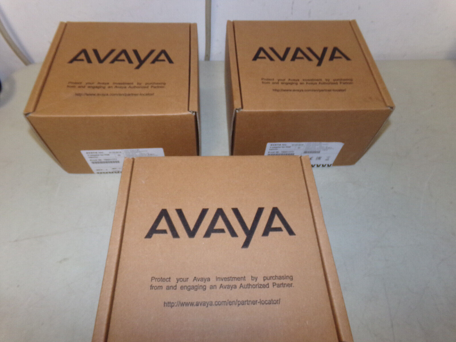LOT OF 3 AVAYA Y-ADAPTER FOR POE INJECTOR 700511777  NEW SEALED