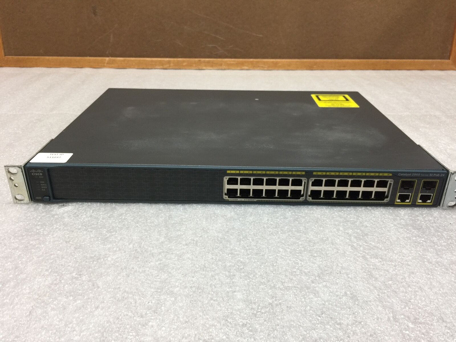 Cisco WS-C2960-24PC-S V04 Catalyst 2960 24-PT 10/100 Ethernet Switch, Tested