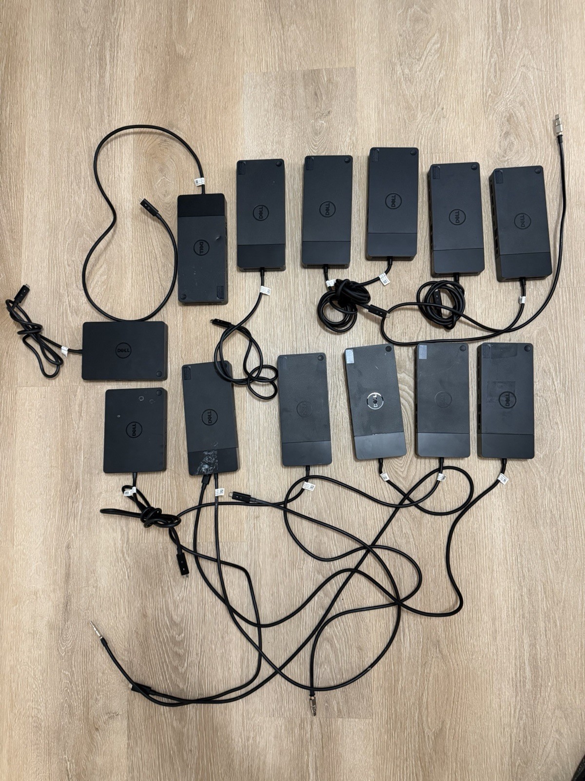 Lot of Dell Dock Stations /WD19/WD15 USB-C for parts only Lot of Dell Dock Stations /WD19/WD15 USB-C for parts only