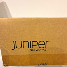 Juniper Networks SRX220 8-Port Gigabit Layer 3 Managed Rackmount RJ-45 USB picture